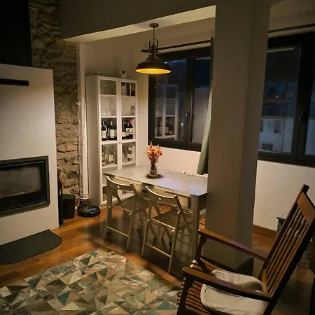 Apartment Charming Rustic Duplex Penthouse